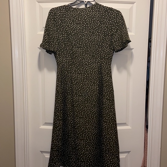 Green midi dress size Large - Picture 4 of 4